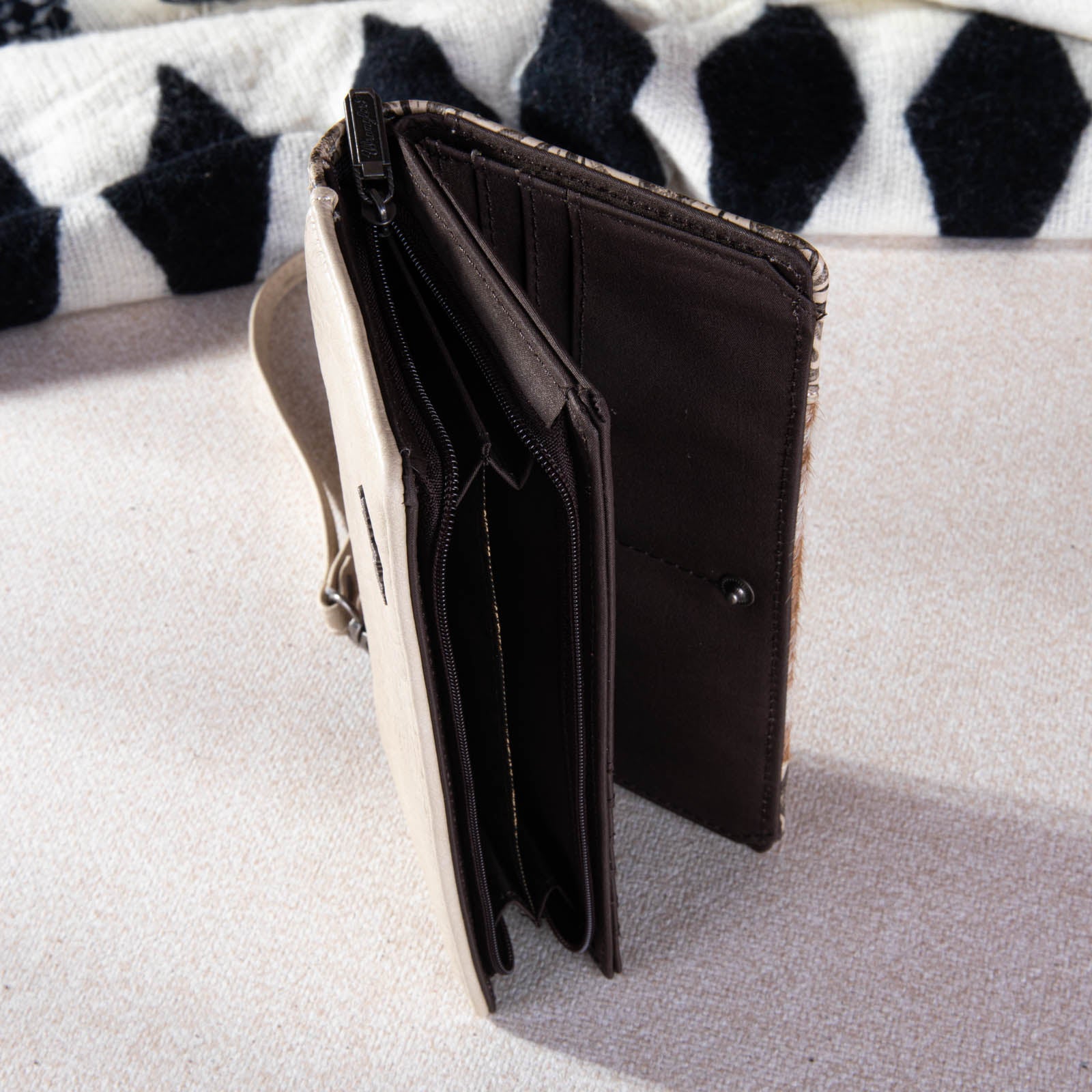 2024 New Wrangler Hair-On Cowhide Collection Wristlet Wallet - Cowgirl Wear